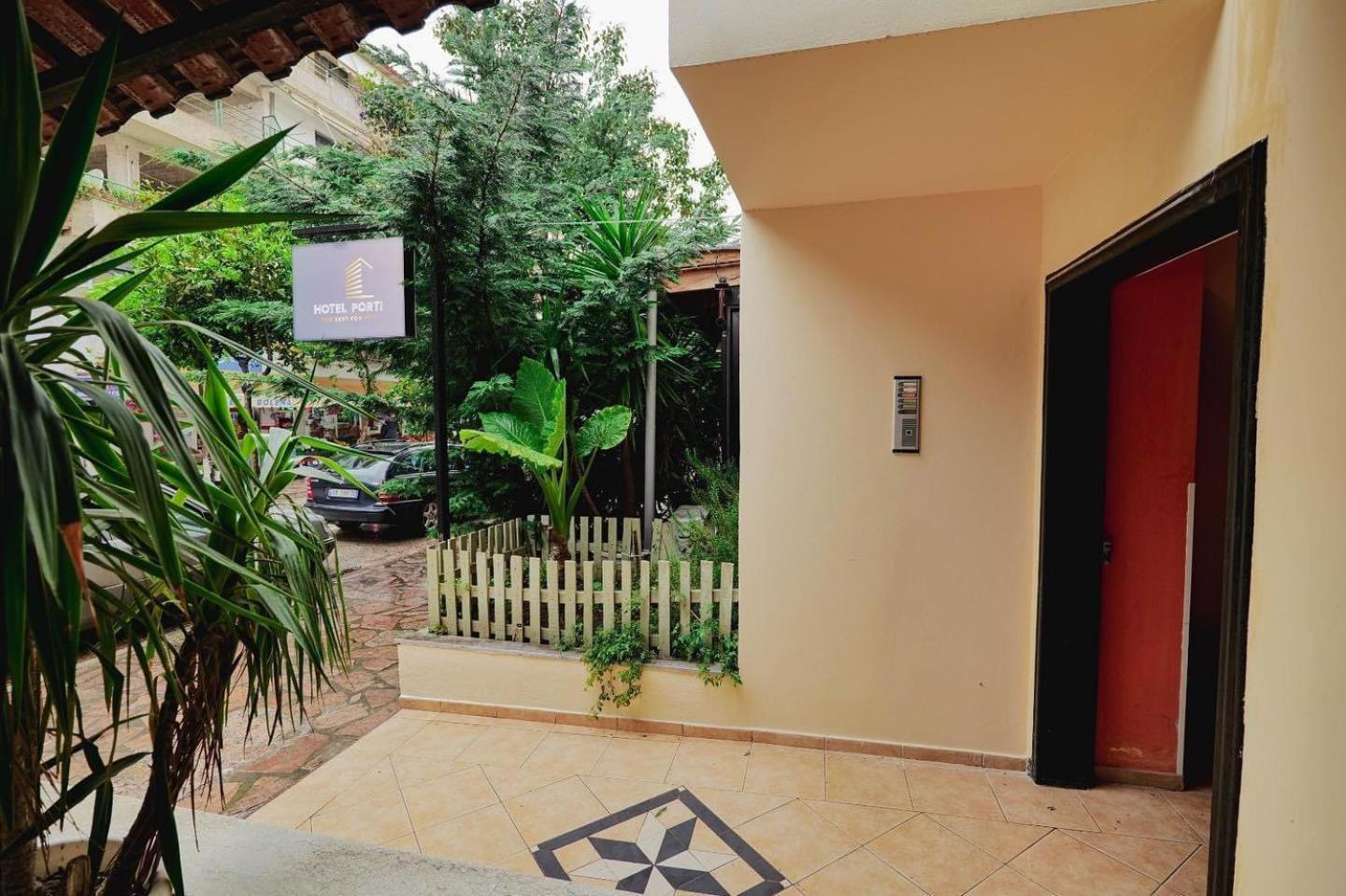 Hotel Porti Sarande Exterior photo